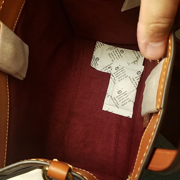 NWT Coach Handbag - Picture 3 of 3